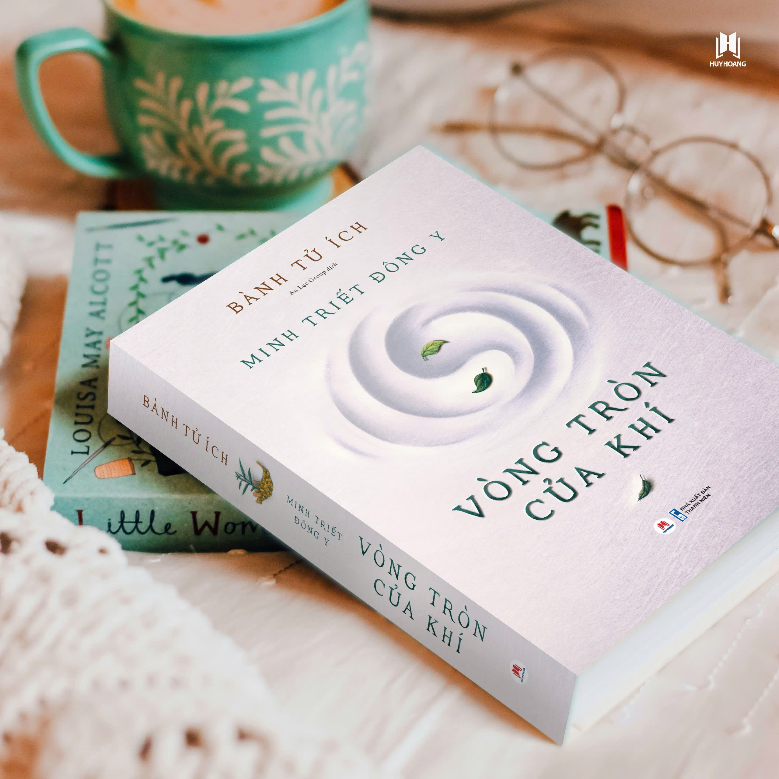 Sách Minh Triết Đông Y - Vòng Tròn Của Khí, của Bành Tử Ích, Thái Y cuối cùng đời nhà Thanh, 2HBooks