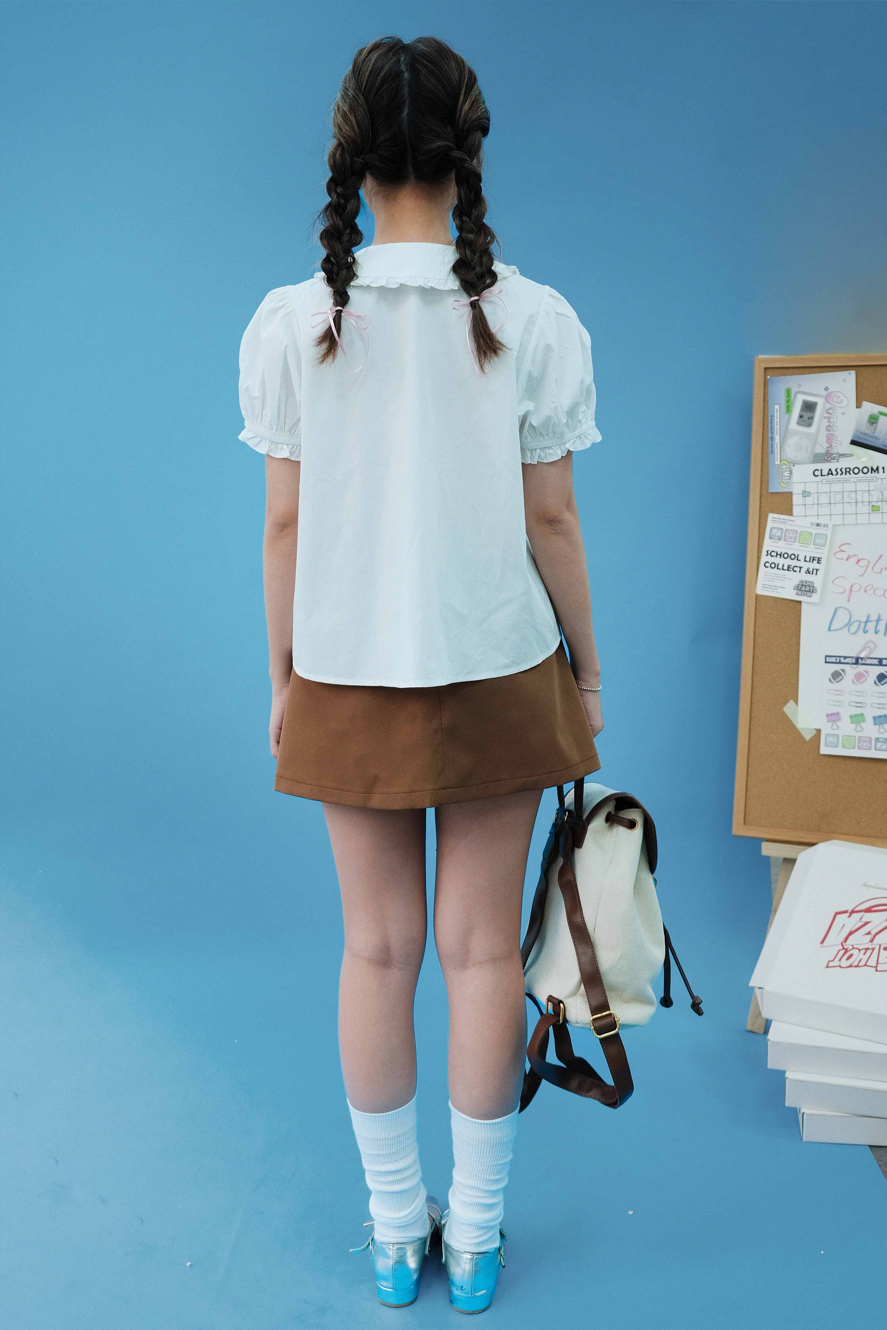 DOTTIE - Váy ngắn xếp ly kèm dây nịt - Nâu - S0290