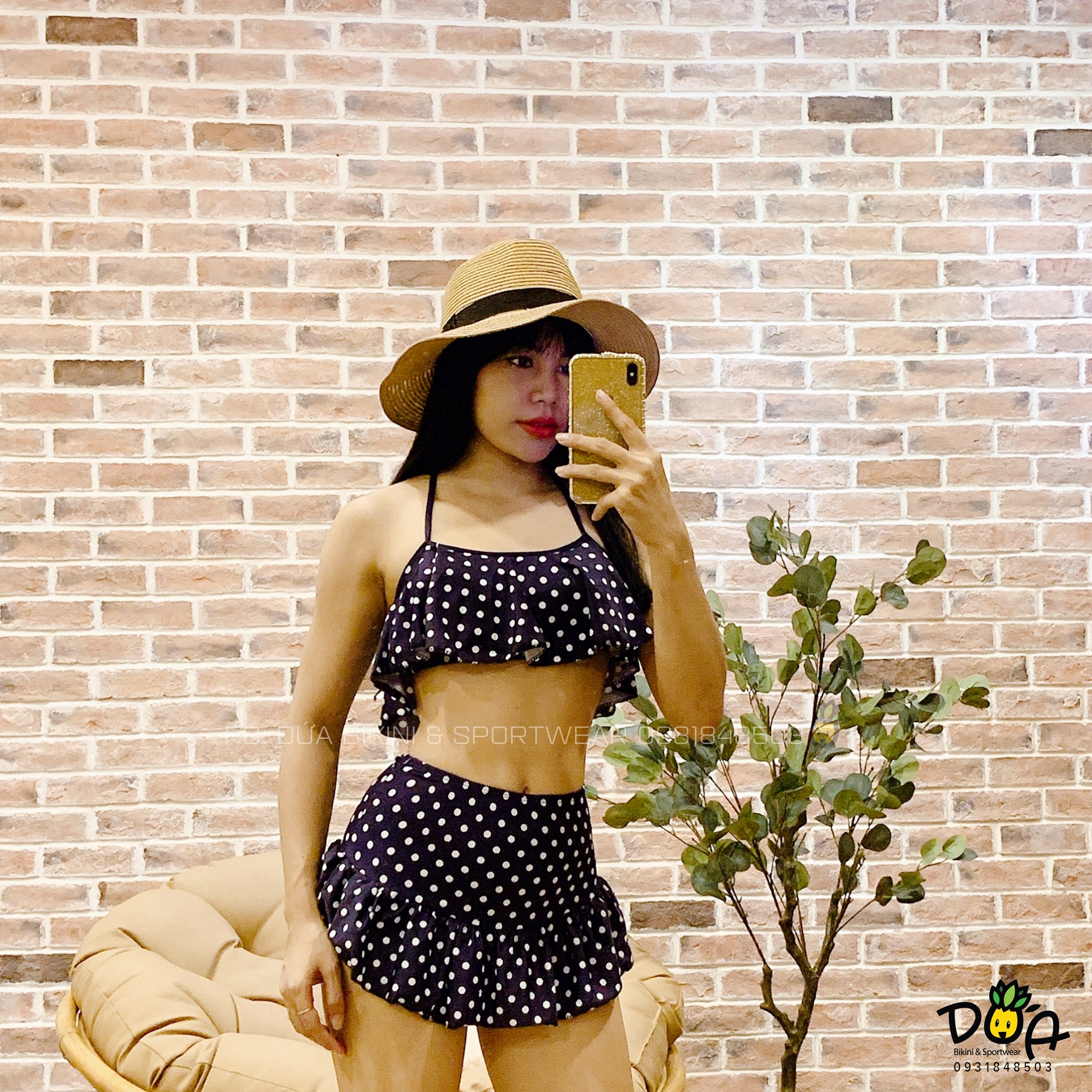 Bikini 2 mảnh đi bơi dễ thương kín đáo họa tiết chấm bi