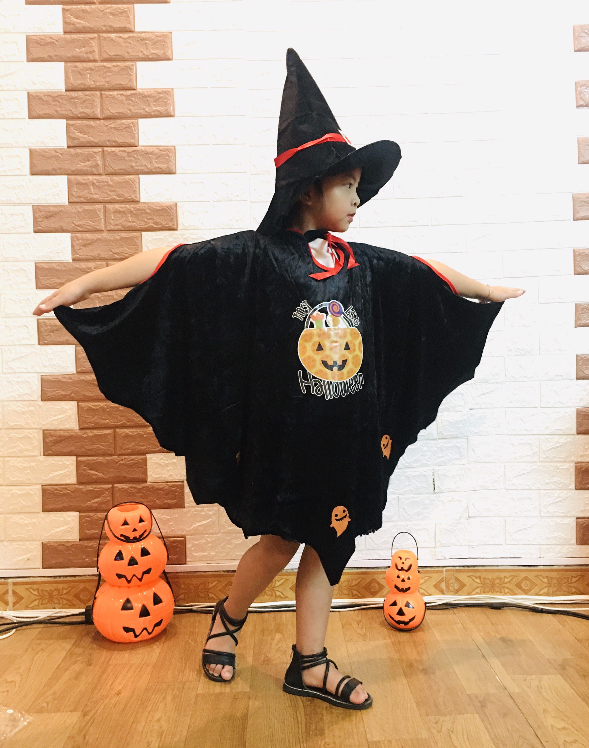 Set Áo choàng kèm mũ chất liệu nhung mềm dày đẹp hoá trang halloween