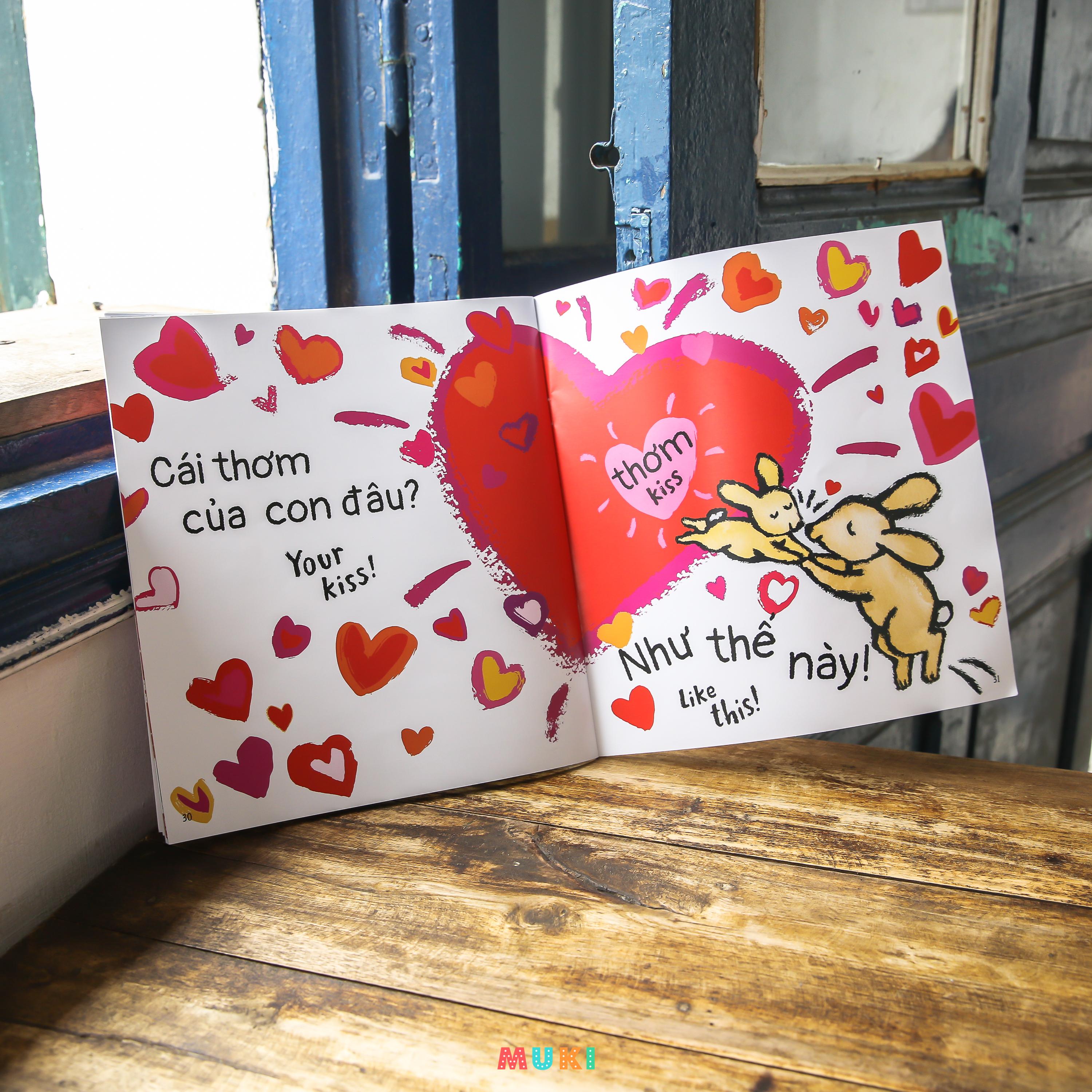 Ehon Song Ngữ Anh - Việt - Thơm Như Thế Này! - A Kiss Like This! (Từ 1 - 6 Tuổi)