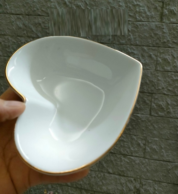 Bát tim sứ trắng viền vàng cao cấp