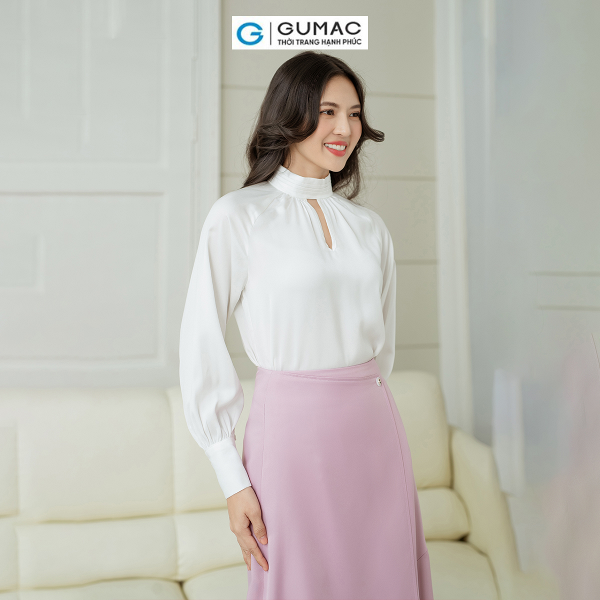 Áo kiểu cổ lọ GUMAC AD08013