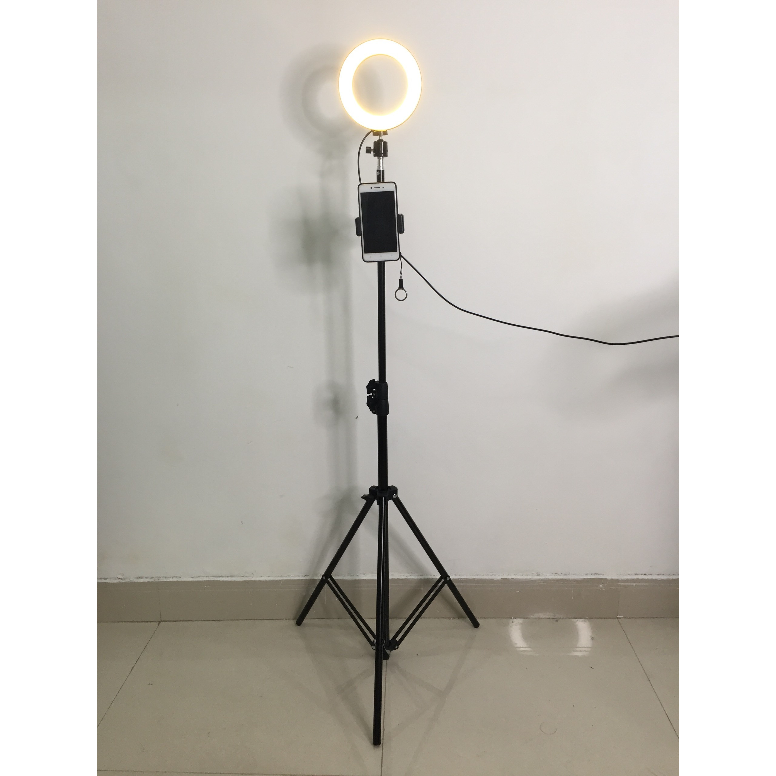 Đèn Led Livestream Size 16cm -10inch-18W