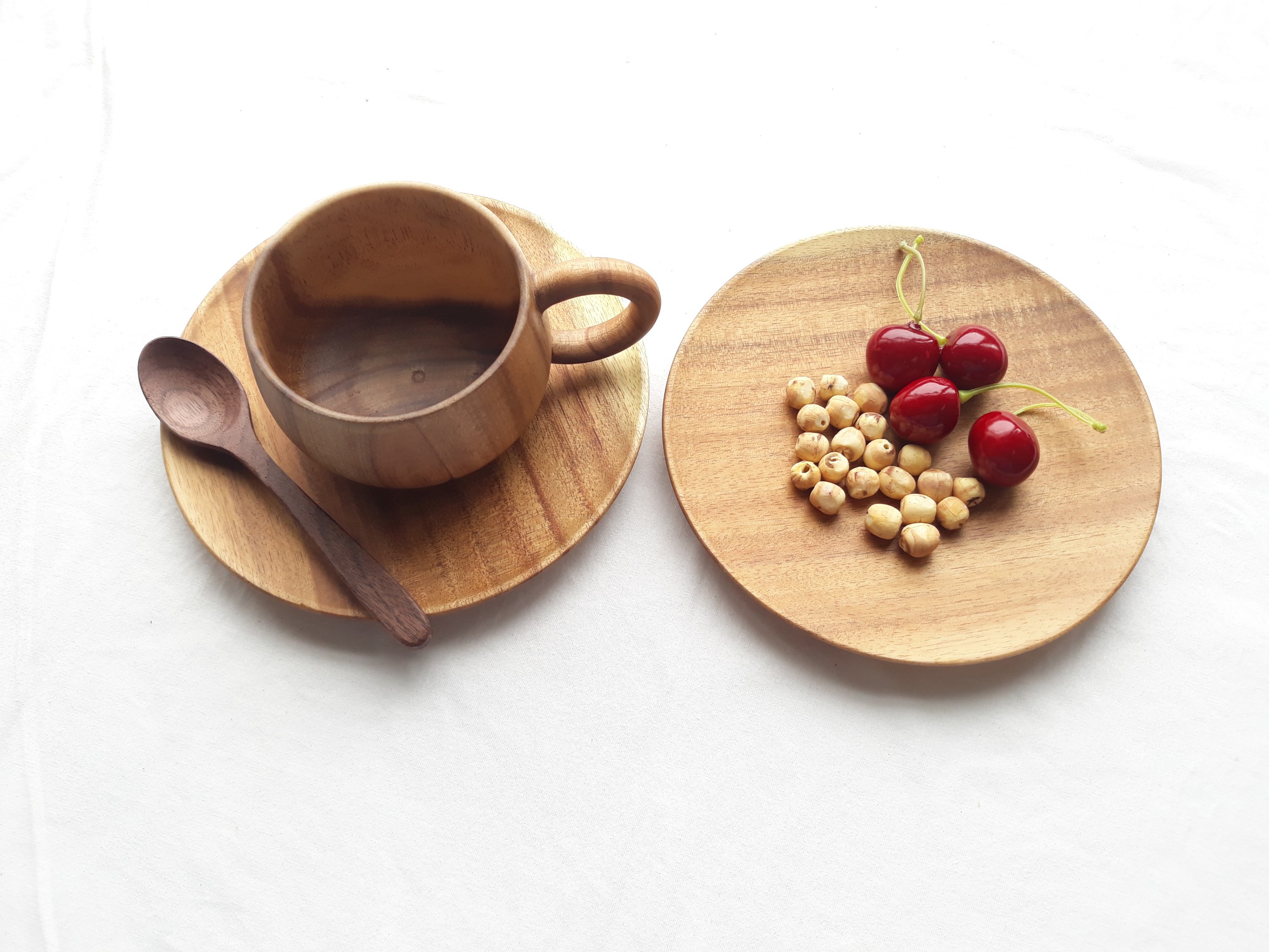 Bộ 2 đĩa gỗ KEO tròn 16 cm lót bát, ly, cốc, đựng hoa quả, đồ ăn