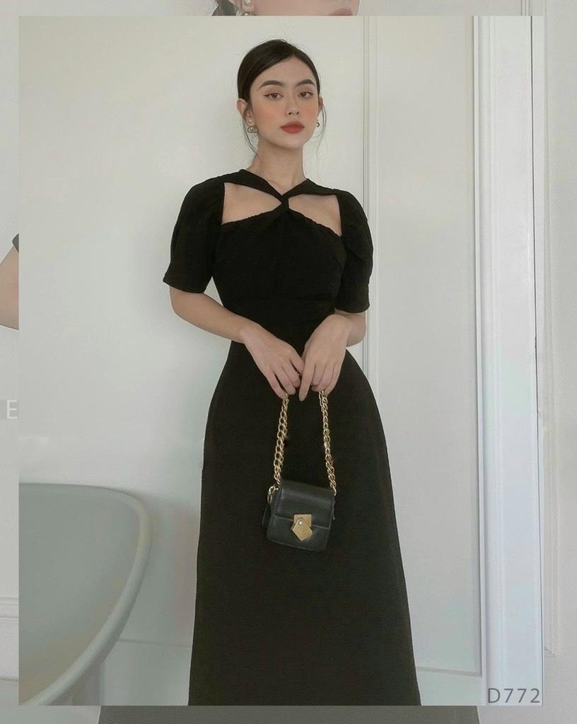 ĐẦM XOÈ XOẮN NGỰC SO HOT 11234