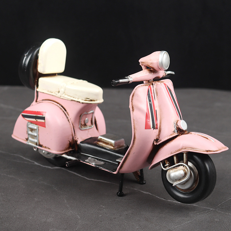 Mô Hình Xe Vespa Hồng Vintage