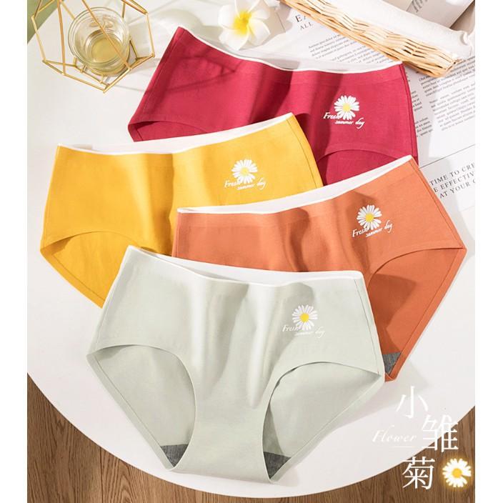 Quần Lót Cotton Kháng Khuẩn Không Đường May Hoa Cúc