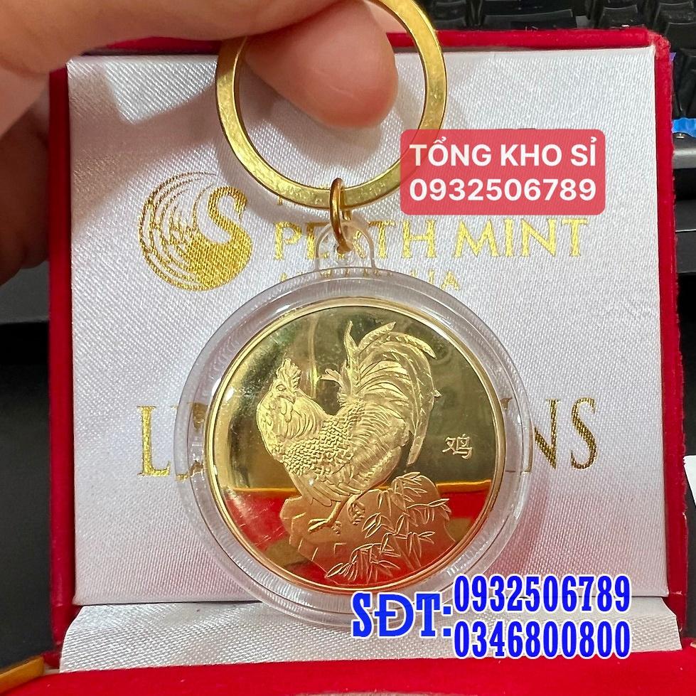 Móc Khóa Đồng Xu 12 Con Giáp Mạ Vàng TUỔI DẬU - CON GÀ Treo Oto, Xe Máy Phong Thủy - Ecoins