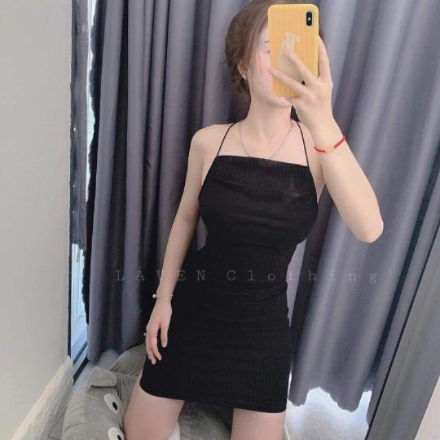 Đầm 2 dây hở lưng đen sexy