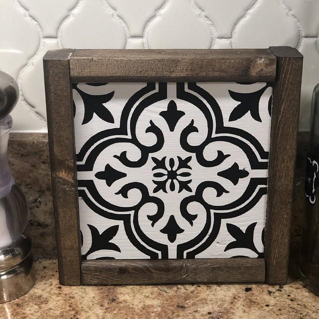 TRANH GỖ DECOR HỌA TIẾT VẼ TAY