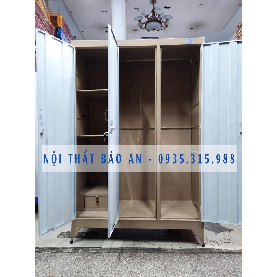 Tủ sắt quần áo 3 cửa ngang 1m2 cao 1m8 sơn tĩnh điện - MÀU KEM