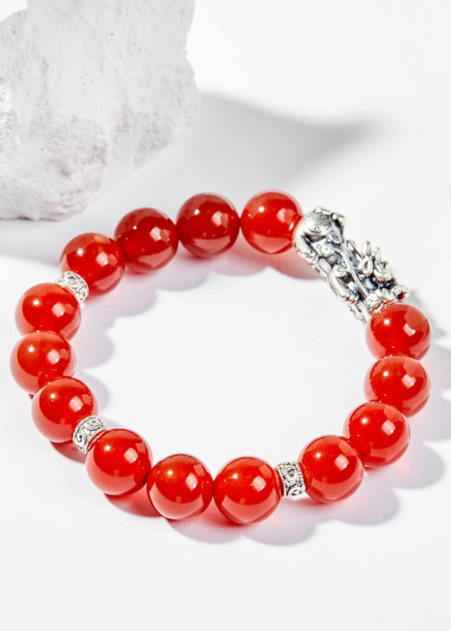 Vòng Tay Phong Thủy Đá Mã Não Đỏ Phối Charm Tỳ Hưu Bạc Mệnh Hỏa, Thổ Ngọc Quý Gemstones