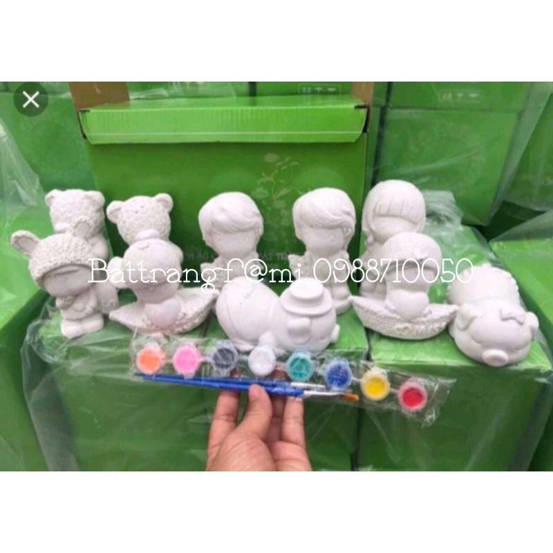 Set hộp 10 tượng tô gồm: + dây hộp màu+1 bút vẽ