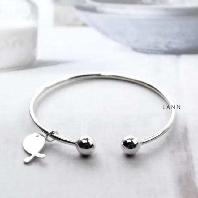 Kiềng hai đầu tròn charm cá heo S925 LANN