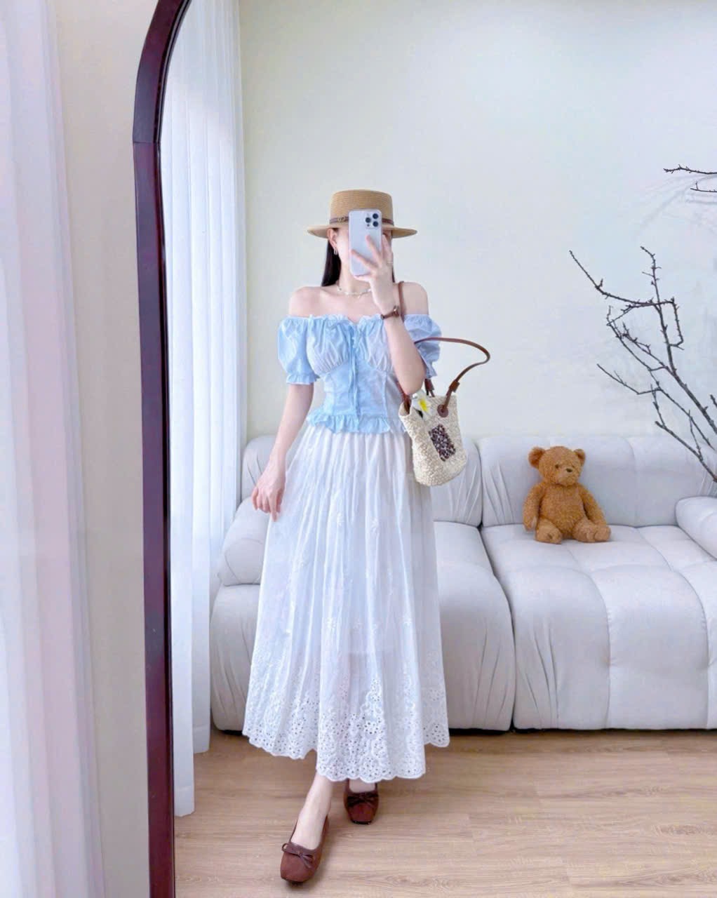 Set Áo Cổ Vuông Xanh Cúc Bọc Tay Bồng Phối Chân Váy Trắng