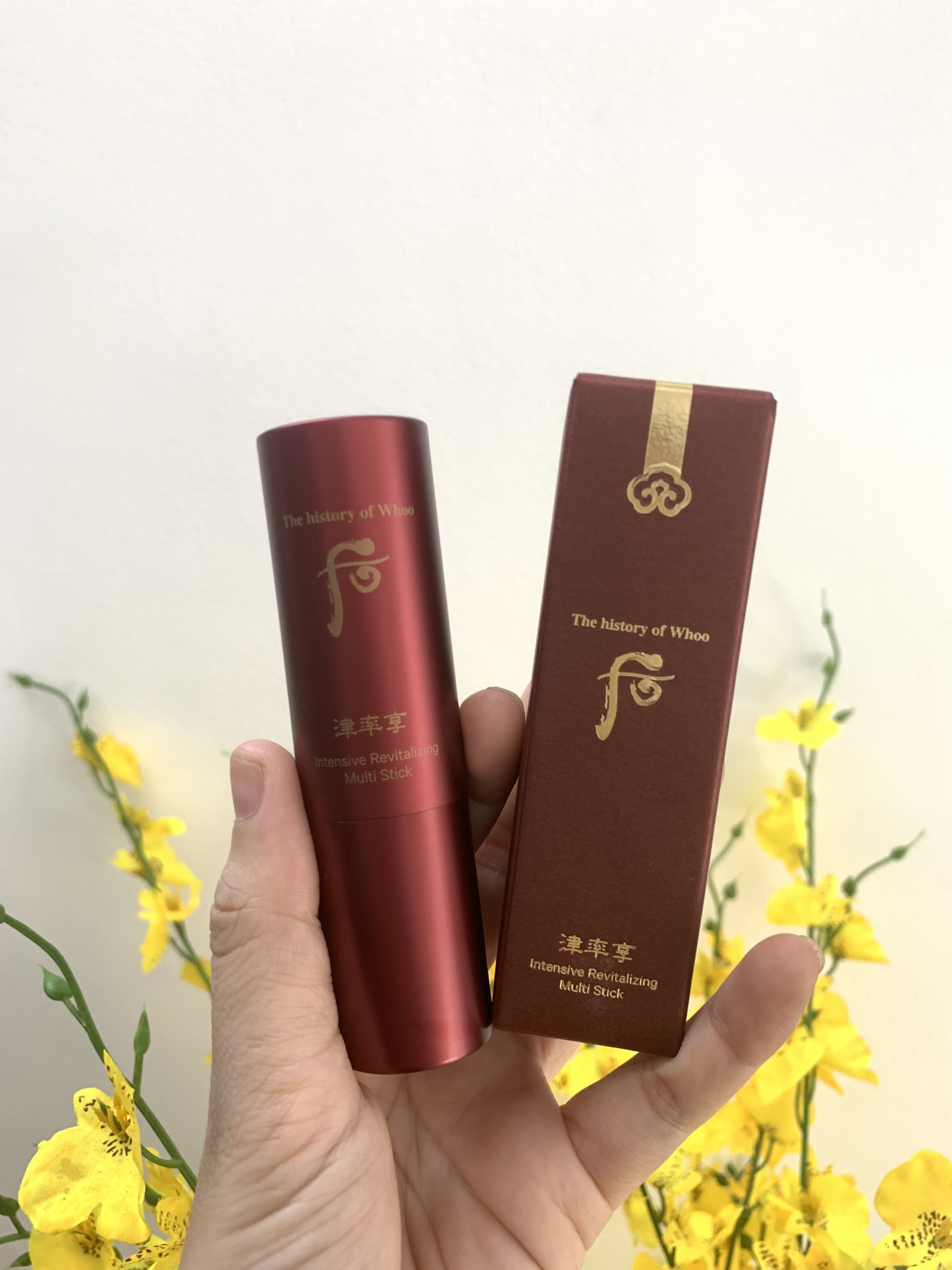 Thỏi dưỡng đa năng cải thiện nếp nhăn và dưỡng ẩm The history Whoo Jinyulhyang Intensive Revitalizing Multi Stick 7g