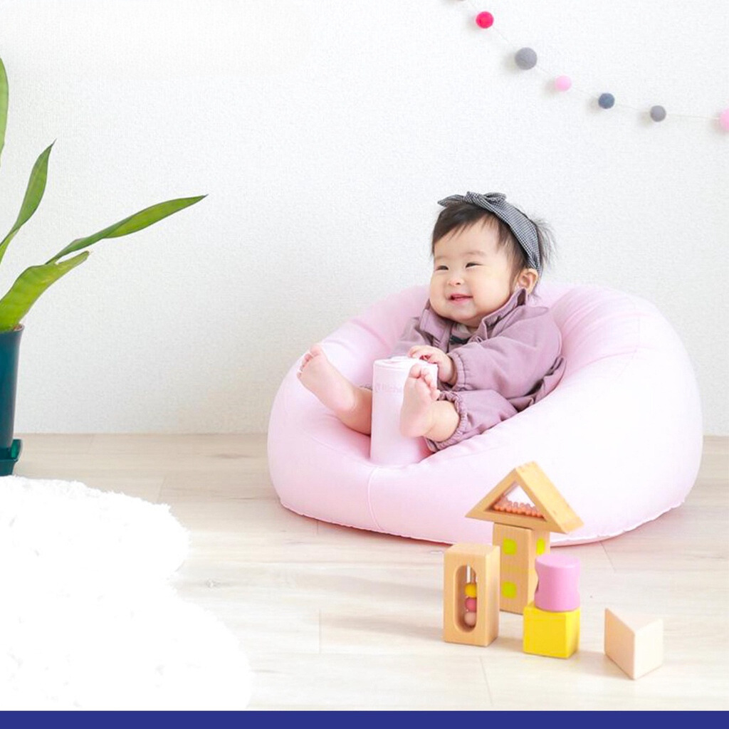 Ghế sofa tập ngồi Richell Nhật Bản cho bé từ 7 tháng tuổi không cần dụng cụ bơm