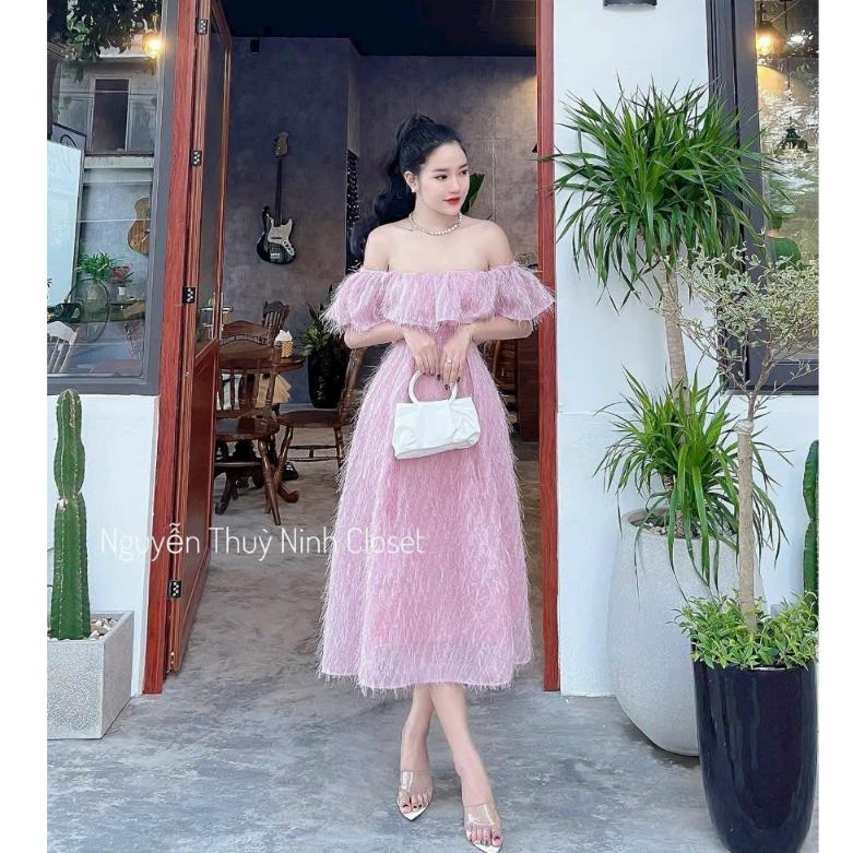 Đầm xoè lông vũ dự tiệc trễ vai bèo ngực cao cấp