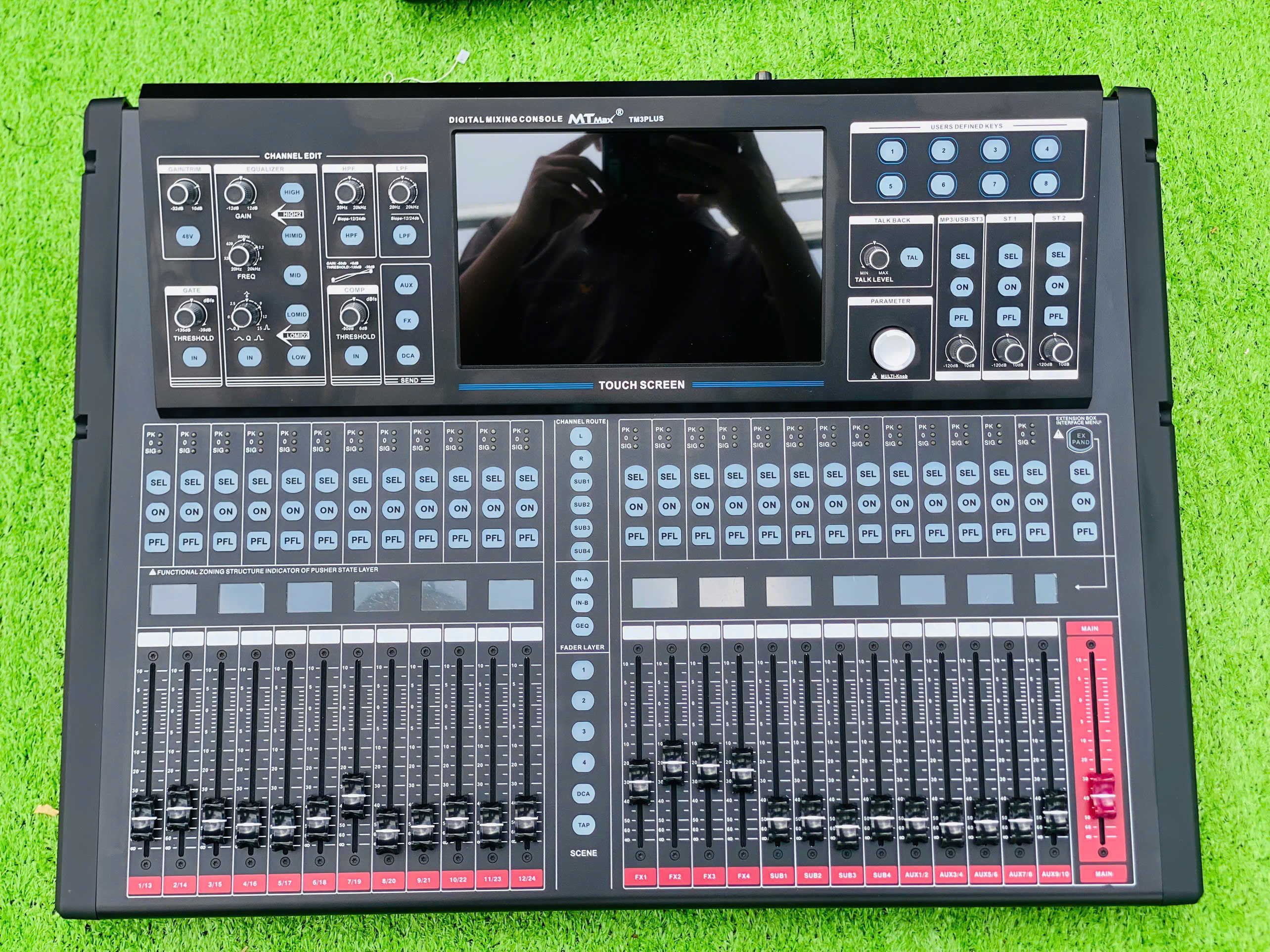 Mixer Digital Sân Khấu MTMAX TM3Plus Cao Cấp Màn Hình Cảm Ứng 7 inch Công Nghệ Hiện Đại Chuyên Karaoke, Sân Khấu, Hội Nghị, Bữa Tiệc, Đám Cưới, Hàng Chính Hãng