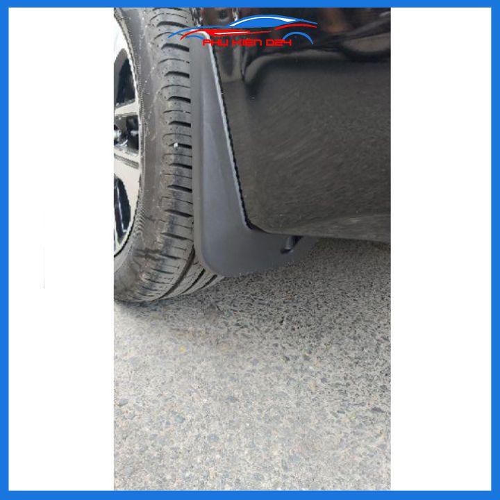Bộ 4 chắn bùn chuẩn cho xe Xpander, Xpander Cross (kèm bộ ốc)