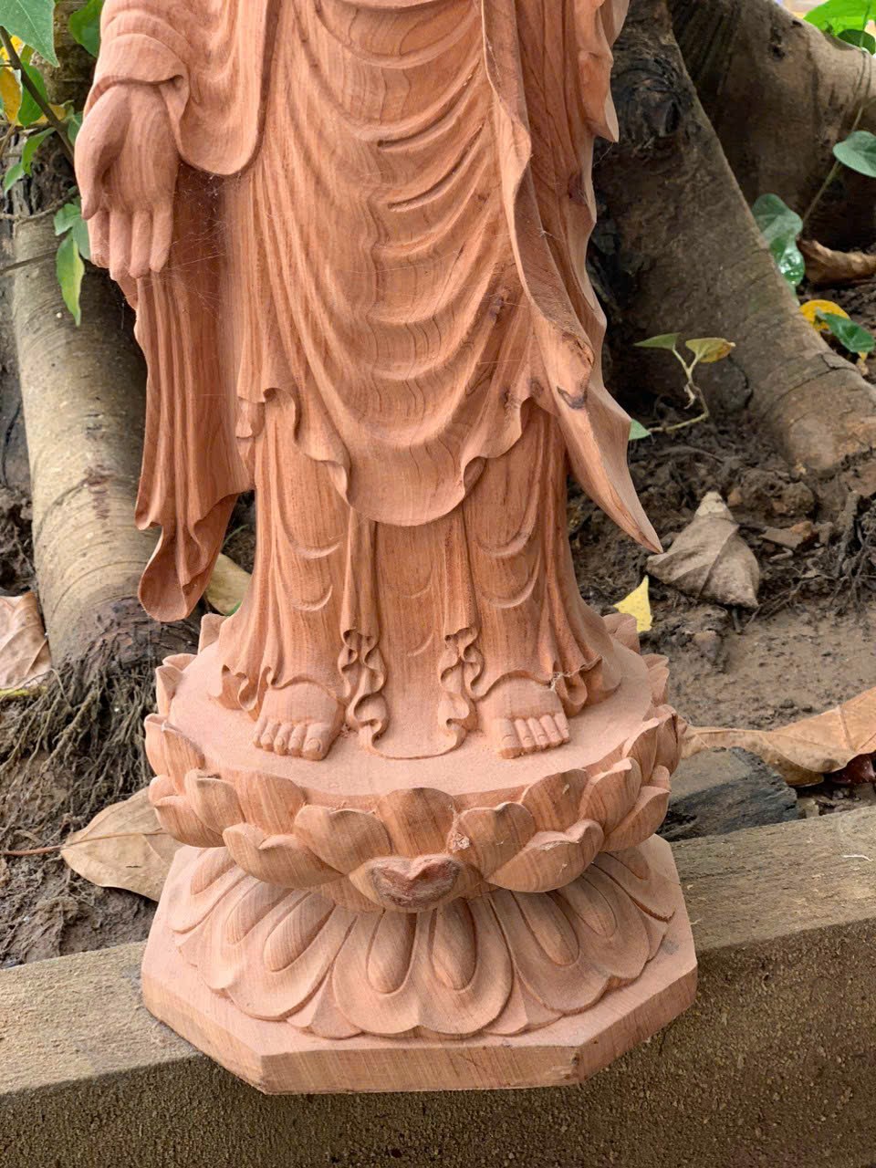 Tượng phật địa tạng vương bồ tát bằng gỗ hương đá kt cao 60×23×21cm