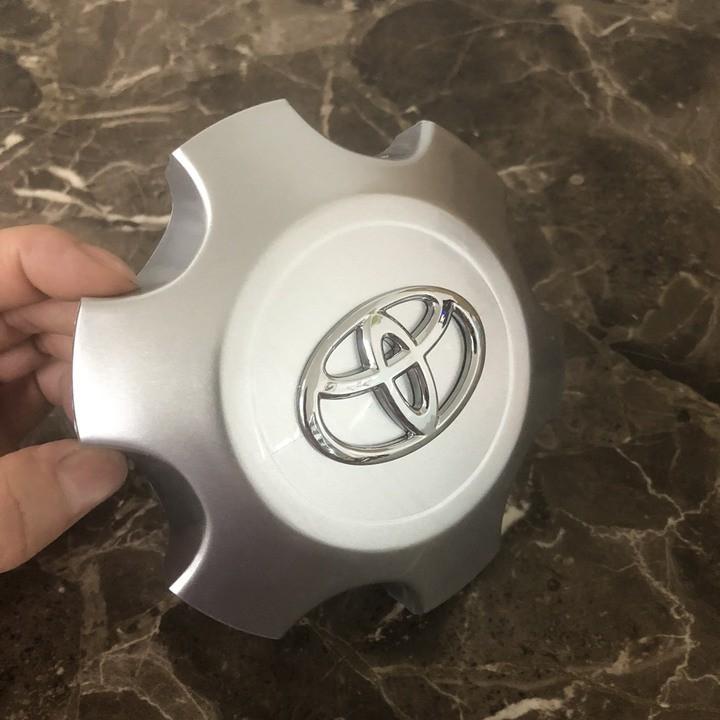 Logo chụp mâm, ốp lazang bánh xe ô tô Toyota Land Cruiser Prado