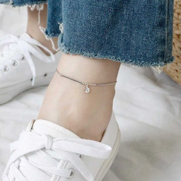 Lắc chân thanh ngang đá treo