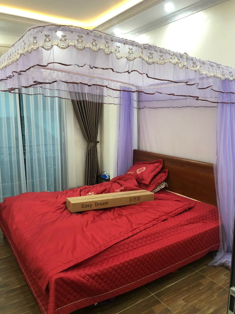 Màn khung không khoan tường cao cấp