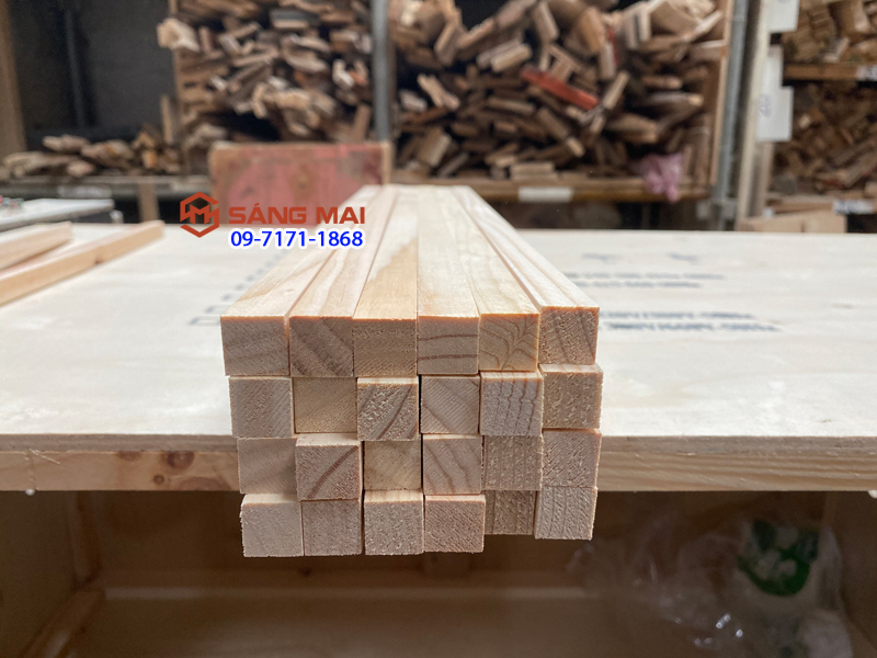 Thanh gỗ thông vuông 1,5cm x 1,5cm x dài 50cm + láng mịn 4 mặt