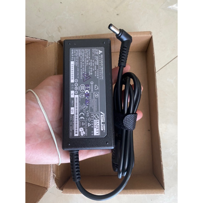 Sạc dành cho Laptop Asus U46, U46E, U46S, K52, K52E, K52F Adapter 19V-3.42A hàng nhập khẩu.