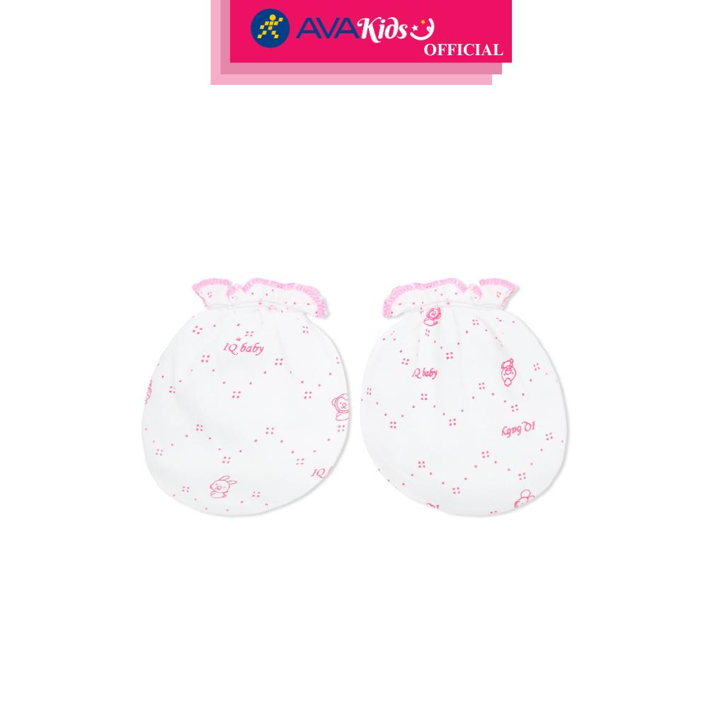 Bộ bao tay, bao chân in thú, viền hồng IQ Baby màu trắng (0 - 3 tháng) - Hàng Chính Hãng