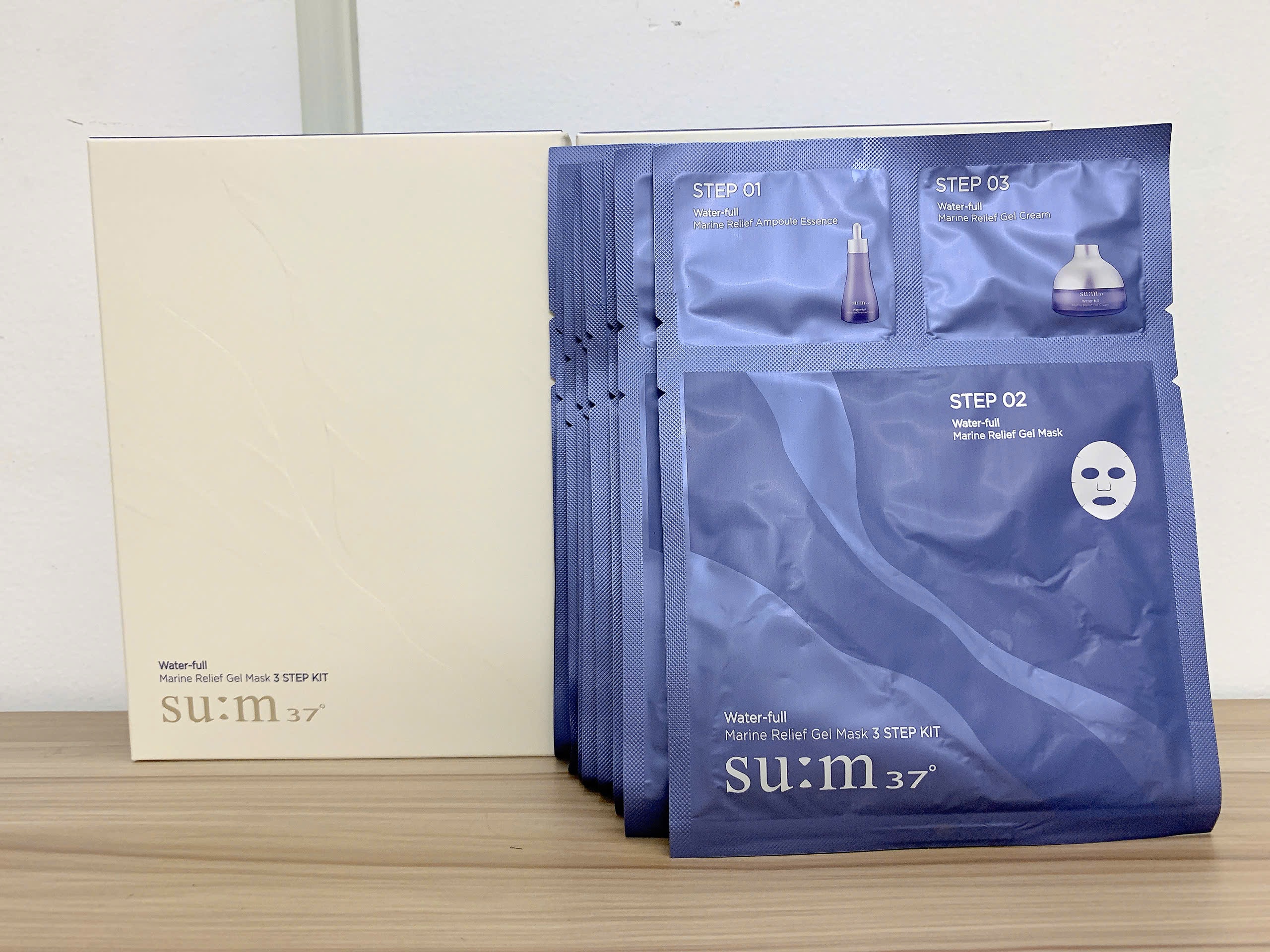 Mặt nạ dưỡng ẩm 3 bước su:m37 Water-full Marine Relief Gel Mask 3 steps (hộp 10 miếng)