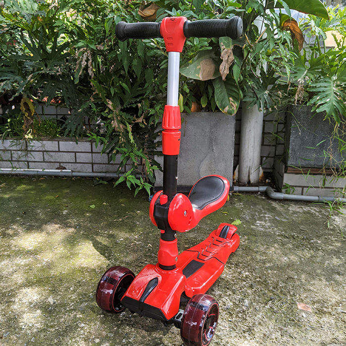 Xe trượt scooter 2 trong 1 cho bé HD-217