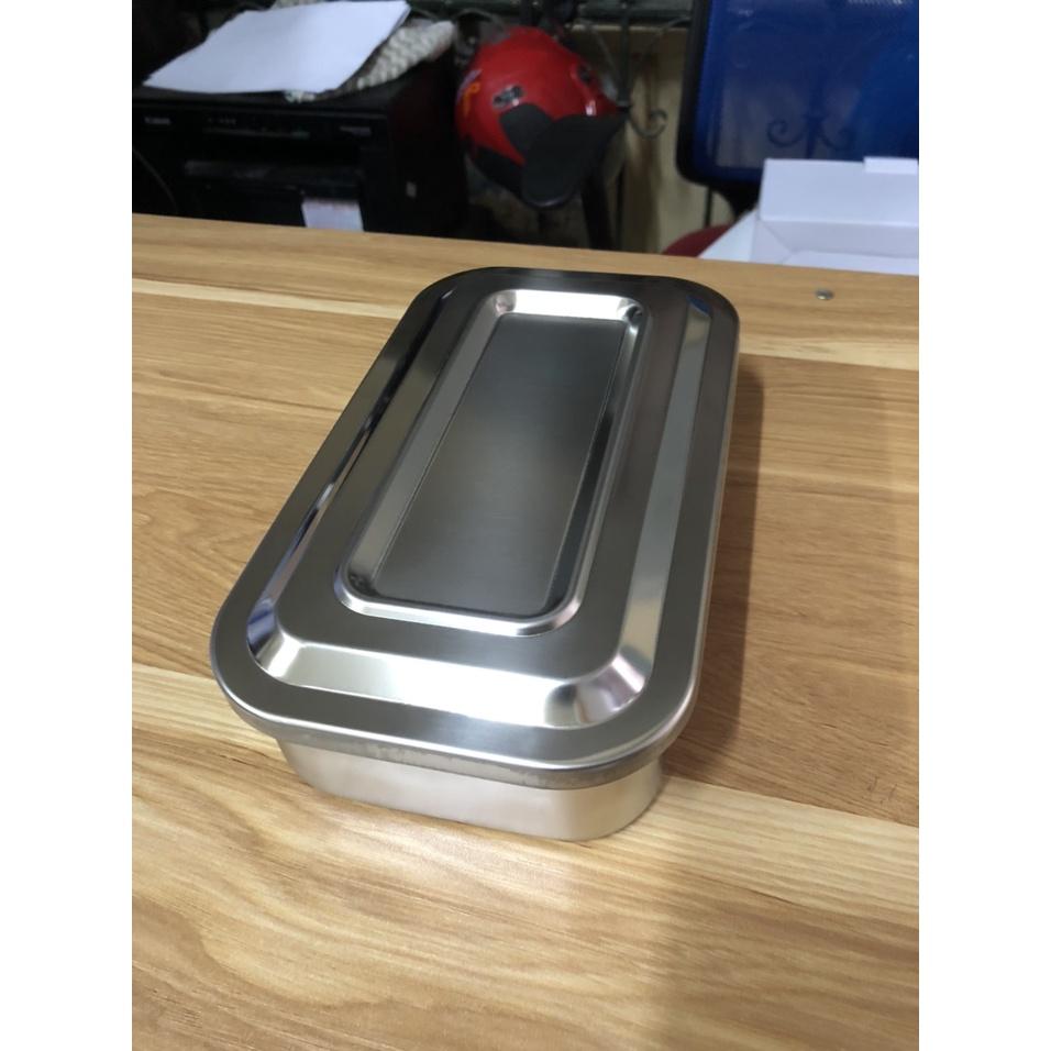 Hộp tiểu phẫu inox có nắp và quai-hộp tiểu (Kích thước: 20cm x 10cm x 5cm)