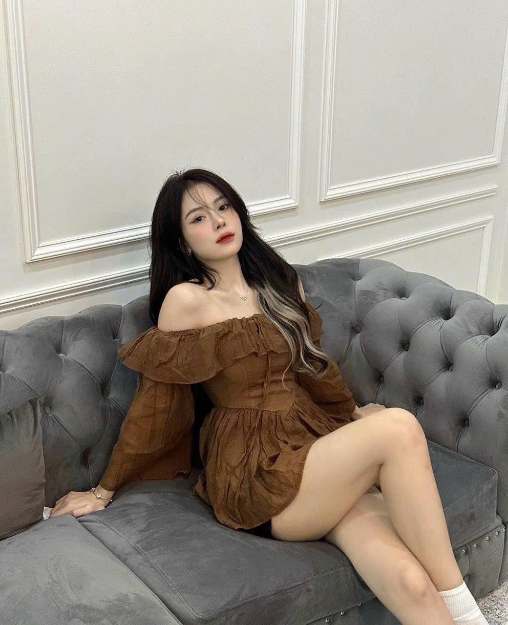 ĐẦM SET ÁO TRỄ VAI TAY LOE DÀI ÔM BODY + QUẦN NGẮN SHORT ỐNG RỘNG LƯNG CAO ĐI TIỆC ĐI CHƠI DẠO PHỐ GIÁNG SINH NOEL ĐI BIỂN