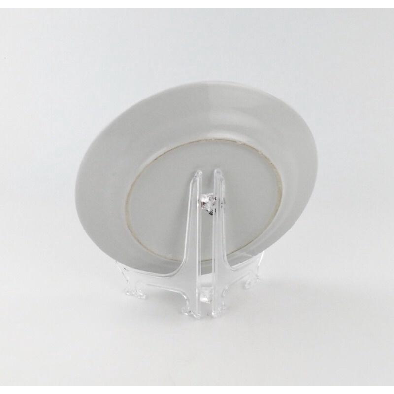 Giá trưng bày đĩa hoặc khung trưng hình nhựa trắng trong suốt 3cm tới 30cm