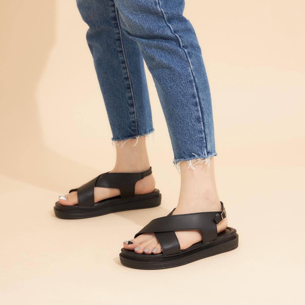 Giày Sandal Nữ MWC 2972 - Giày Sandal Quai Chéo Basic Đế Bằng Tôn Dáng Thời Trang