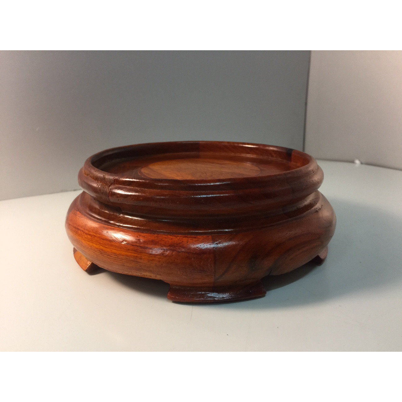 Đế Bát Hương chất liệu gỗ hương - 6x26 cm