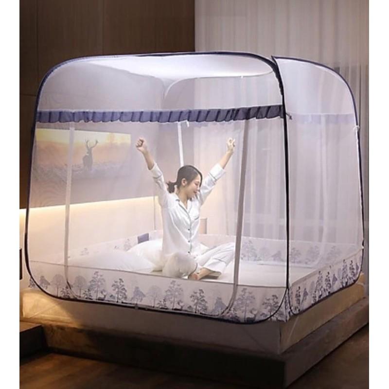 Màn chụp tự bung đỉnh vuông chân viền