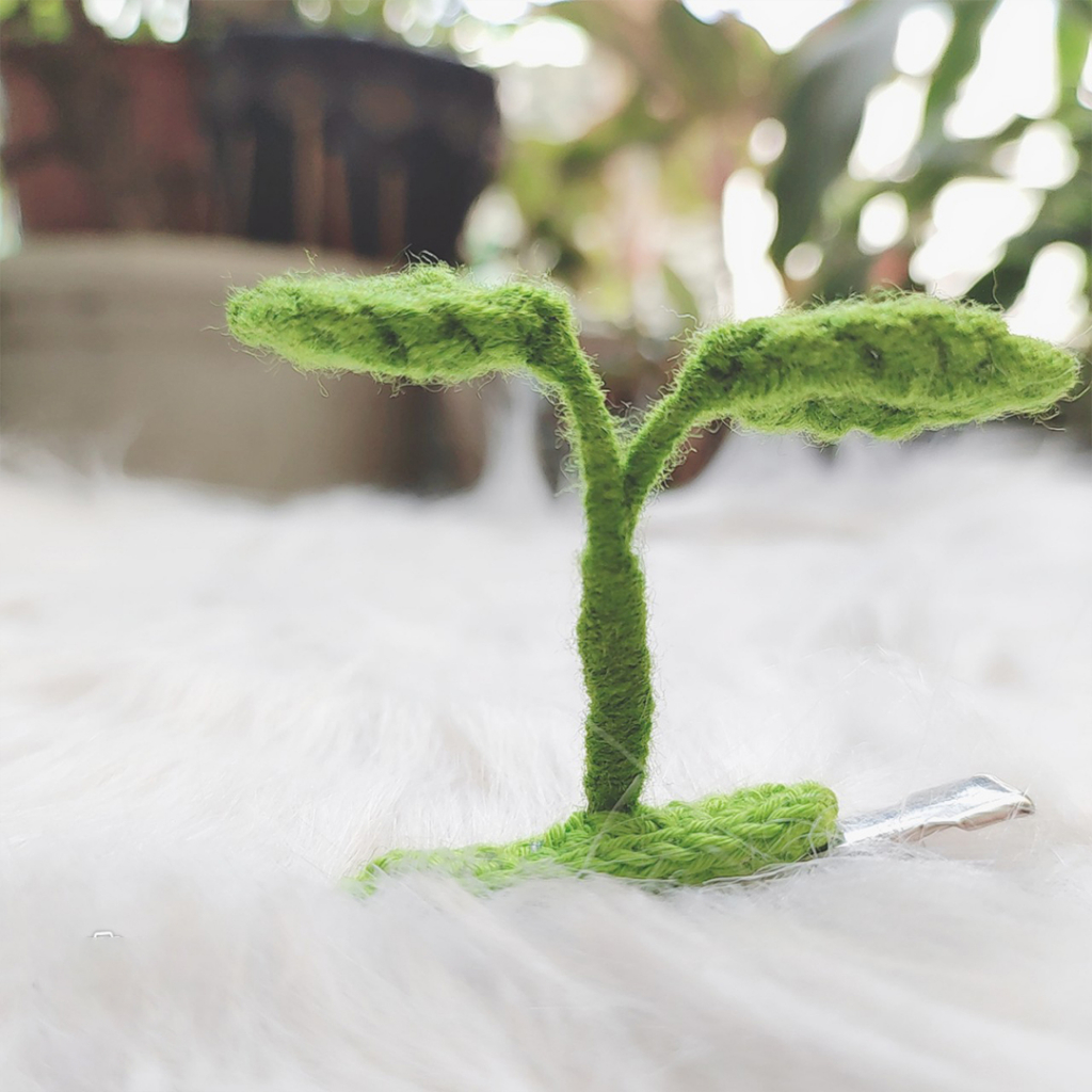 Kẹp tó mái hình mầm cây có thể chỉnh dáng lá và cành bằng len handmade