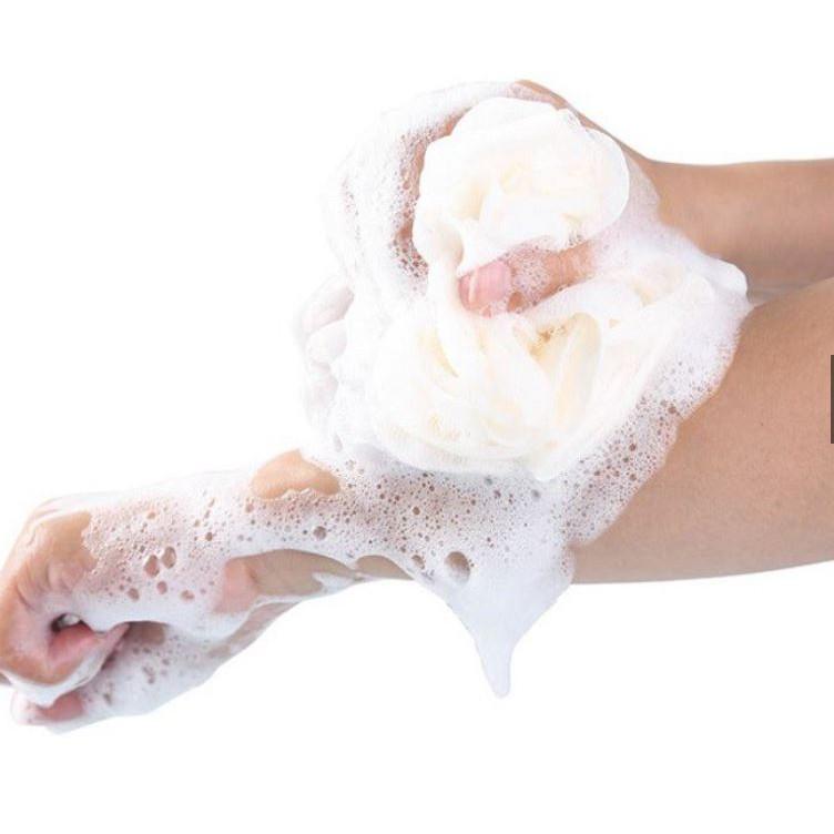 Bông tắm tròn 2 màu bằng vải lưới mềm mịn