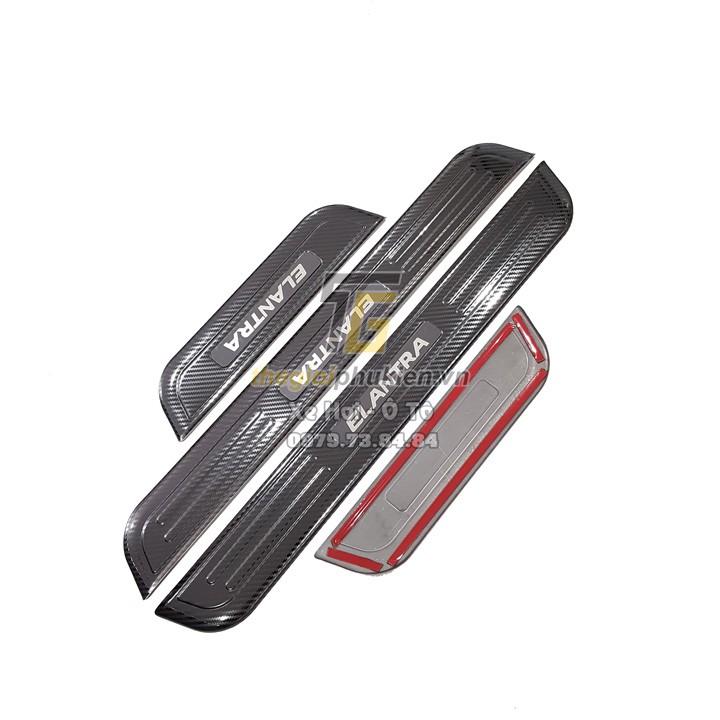 Combo ỐP BẬC CỐP VÀ BẬC CỬA xe Hyundai Elantra 2017-2020 vân Carbon