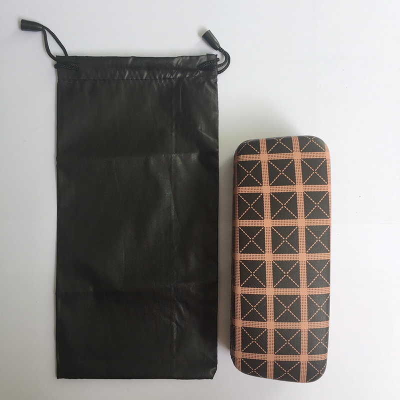 Túi vải dù chống nước đựng phụ kiện kính mát kính bơi (Màu đen)