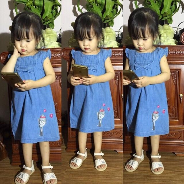Váy Bò Bé Gái Hàng VNXK, Thiết Kế Dáng Babydoll Siêu Yêu, Chất Vải Bò Giấy Mềm Mịn Size 2-6 Tuổi