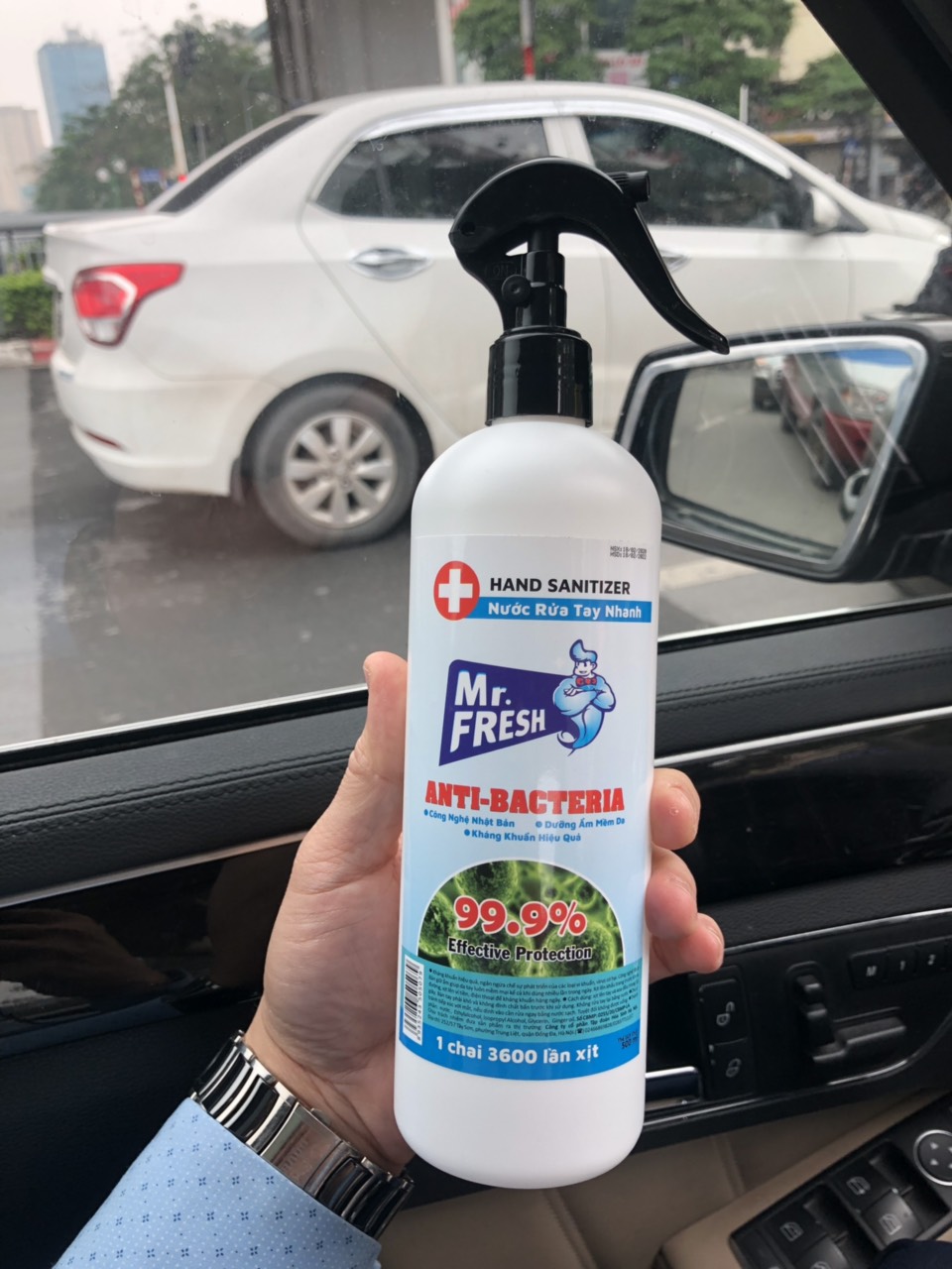 Xịt rửa tay kháng khuẩn đa năng Mr.Fresh 500ml