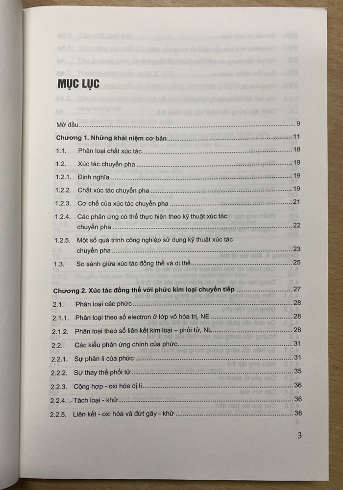 Xúc tác hóa dầu