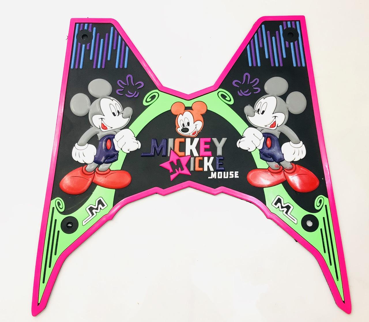 thảm lót chân chuột mickey dùng cho xe vario