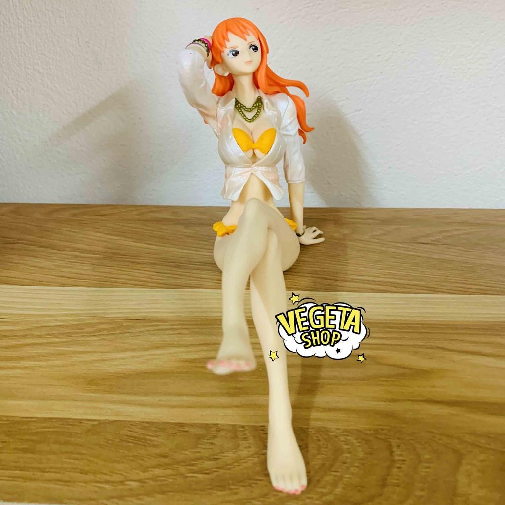 Mô hình One Piece - Nami ngồi sexy quyến rũ xinh đẹp dễ thương tạo dáng bãi biển - Ngang 19cm Cao 11cm