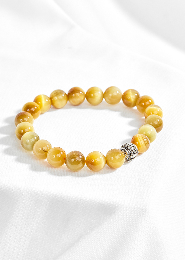 Vòng thạch anh mắt hổ vàng tâm phối charm lục tự Ngọc Quý Gemstones
